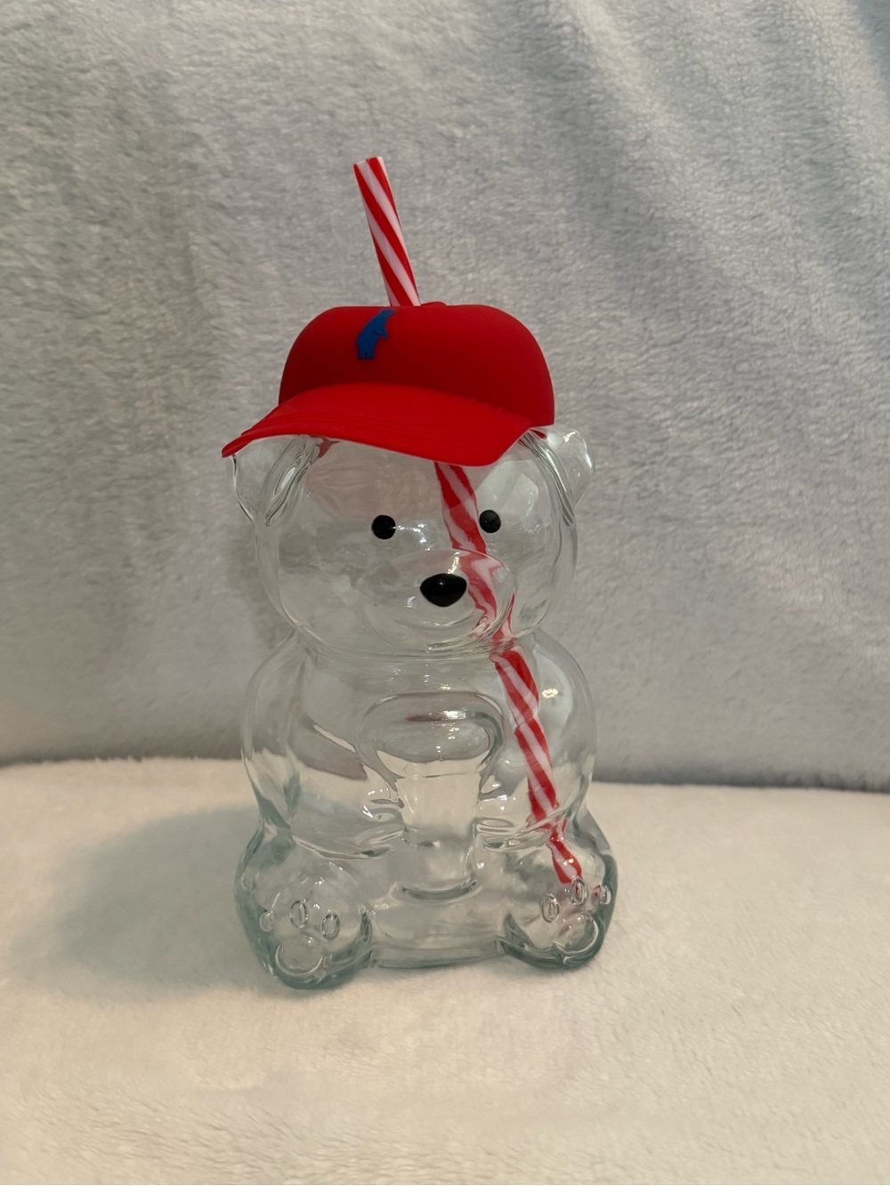 Teddy Bear 🧸 Shaped Glass 20 Oz Tumbler with Red Cap and Striped Straw